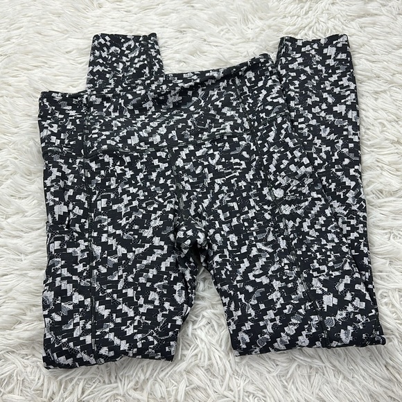 Lululemon Fast and Free Tight 25" *Non-Reflective Nulux Pace Lace Graphite Grey - Picture 1 of 5